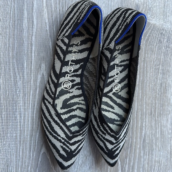 Rothys Zebra The Point Flats Black Size 7.5 - Picture 7 of 9